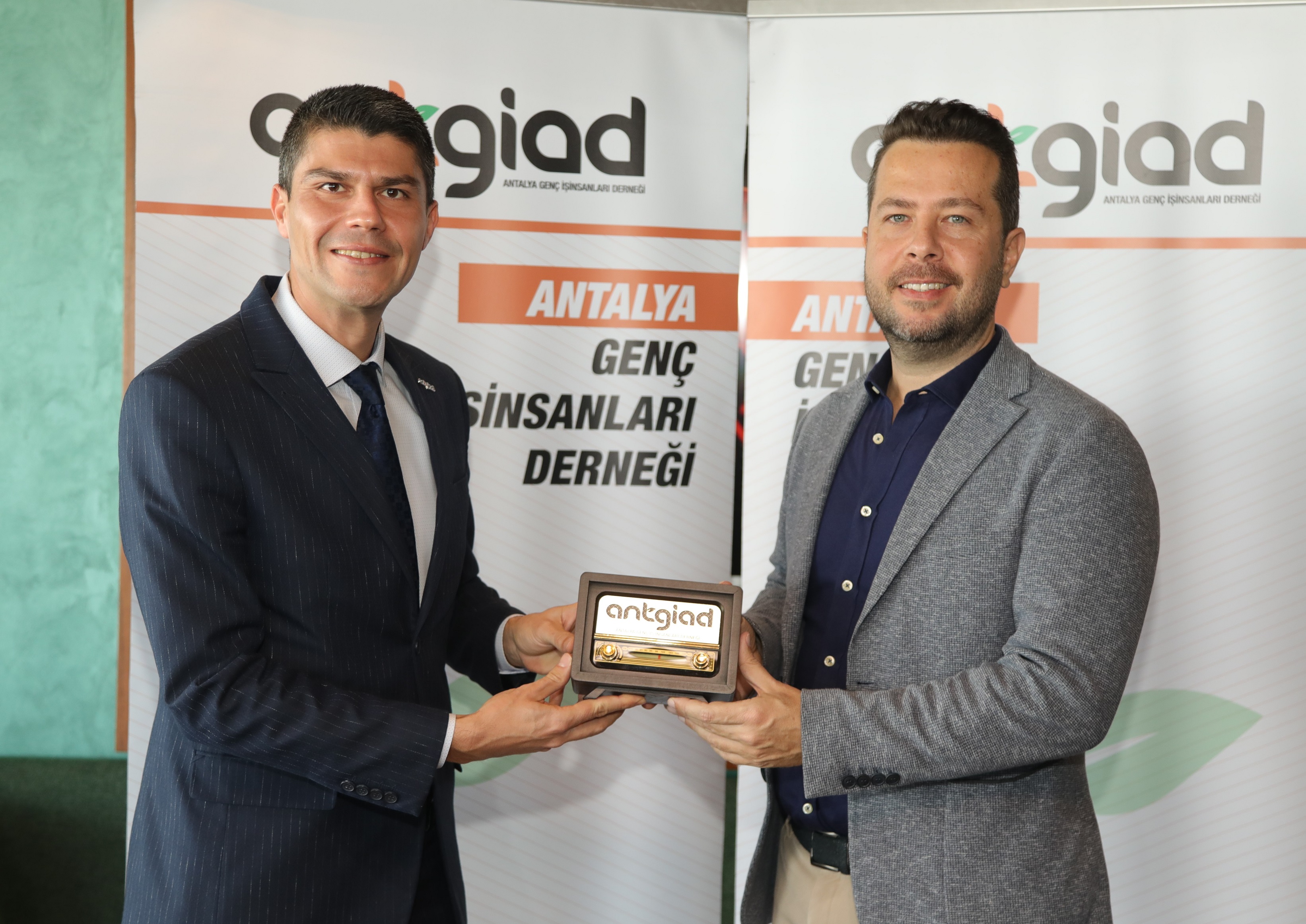 ANTGİAD İzzet Pinto ile girişimciliği konuştu