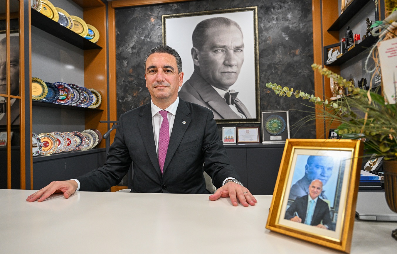 Berkay Bahar, “Geçmişi silmeye değil, yeni bir hikâye yazmaya geldik”